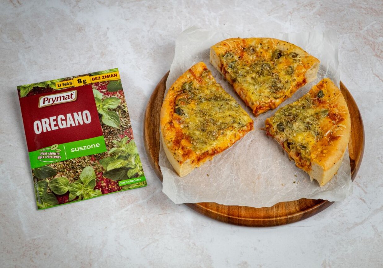 Pizza “deep dish” z air fryera foto