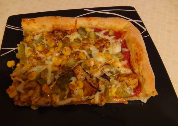 Fotografia przedstawiająca Pizza gyros