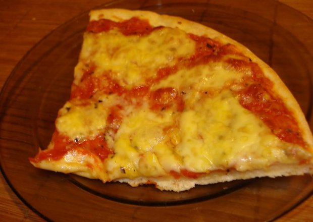 Fotografia przedstawiająca Pizza Margerita