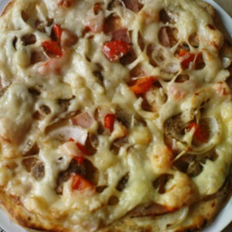 Krok 3 - Pizza na cienkim cieście foto