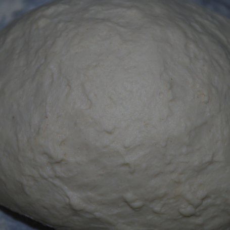 Krok 1 - Pizza na cienkim spodzie foto