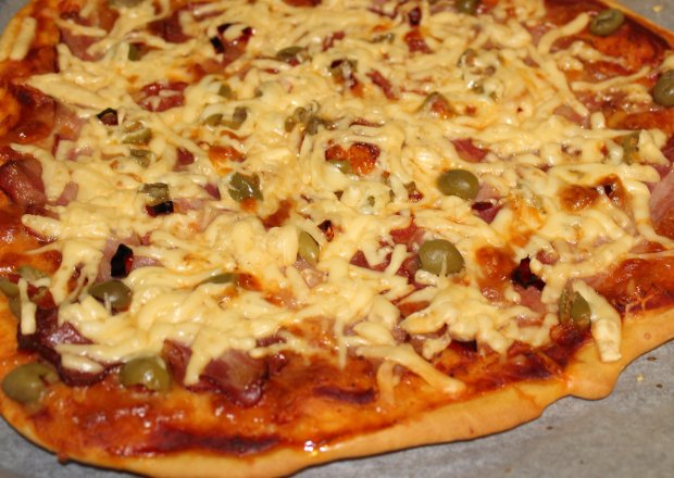 Fotografia przedstawiająca Pizza na cieście dyniowym