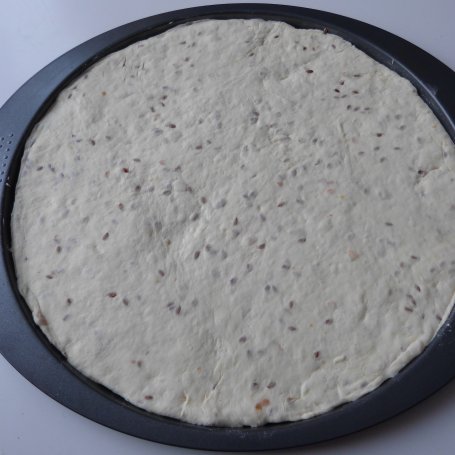 Krok 5 - Pizza na maślance foto