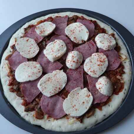 Krok 7 - Pizza na maślance foto