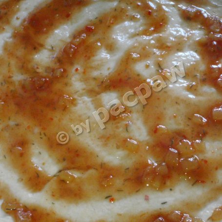 Krok 4 - Pizza na pikantnym cieście z szynka serrano foto