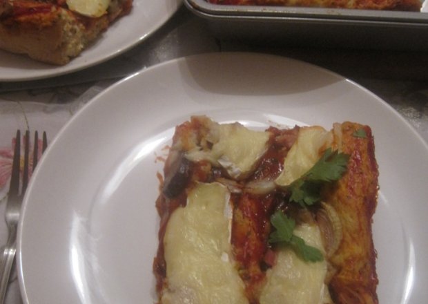Fotografia przedstawiająca Pizza prowansalska