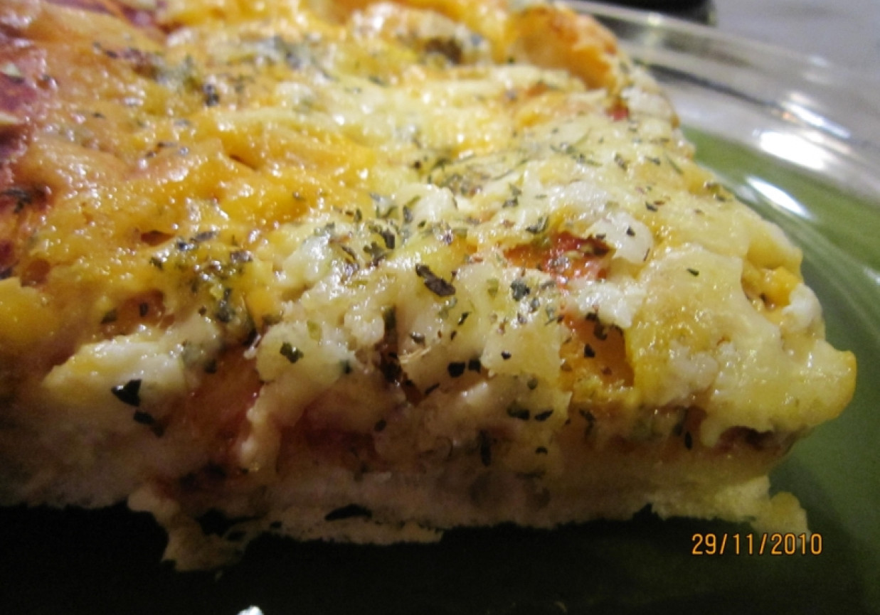 Pizza serowa foto