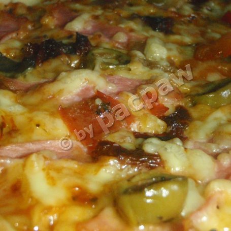 Krok 7 - Pizza śródziemnomorska z krotoszyńską foto