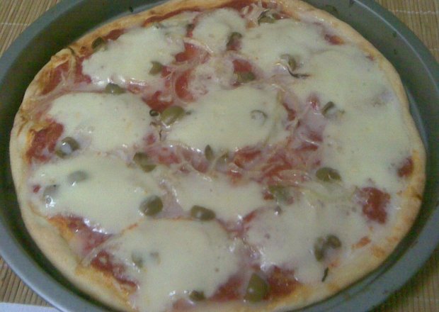 Fotografia przedstawiająca Pizza sycylijska