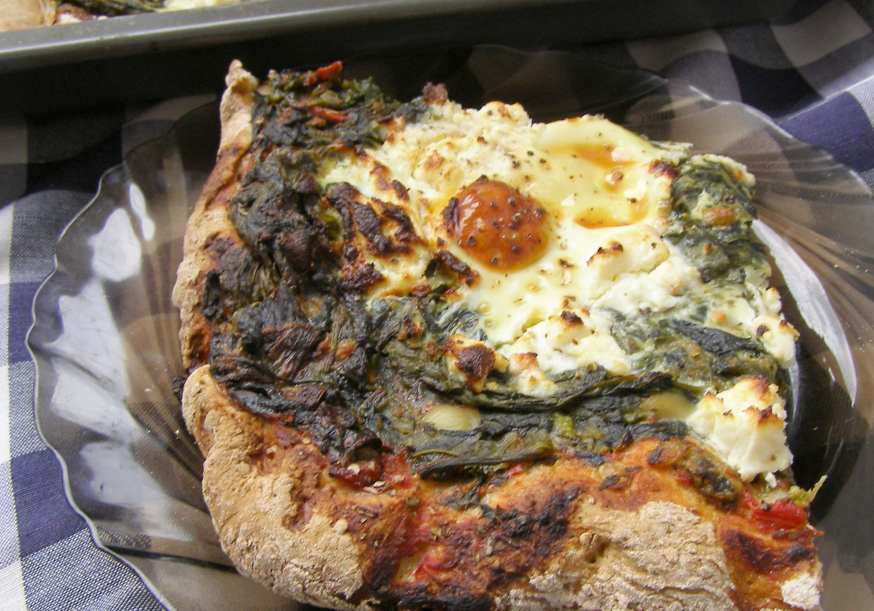 pizza szpinakowo-jajeczna... foto