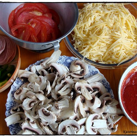 Krok 2 - Pizza tradycyjna foto