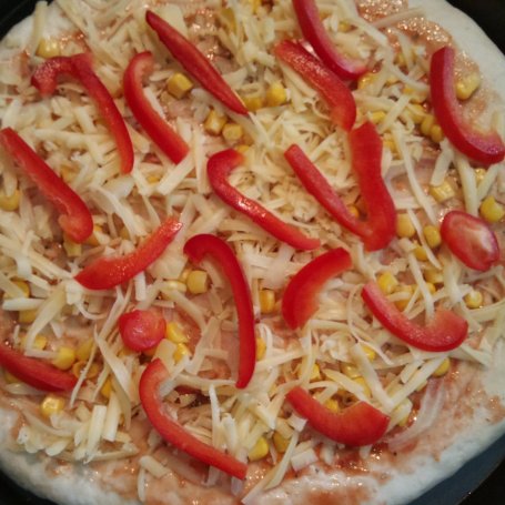 Krok 4 - Pizza wegetariańska foto