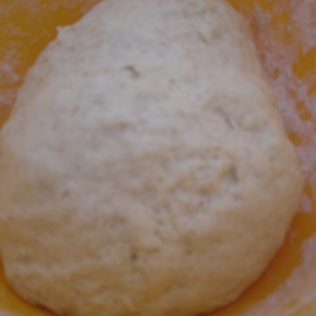 Krok 2 - Pizza z cukinią foto