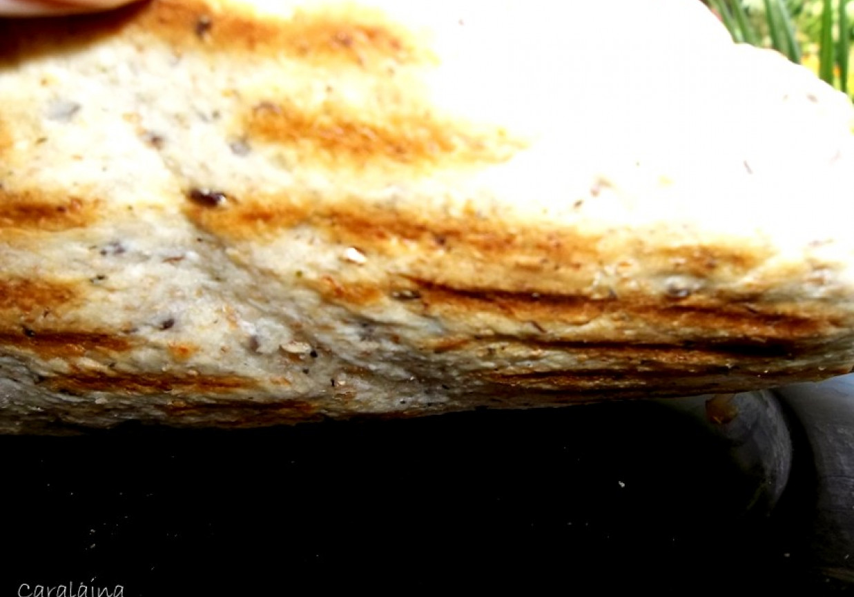 pizza z grilla z cukinią foto