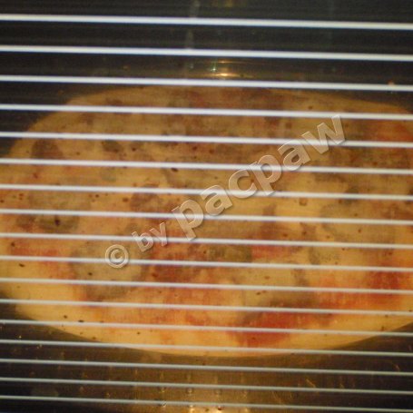 Krok 7 - Pizza z grillowaną dziczyzną foto