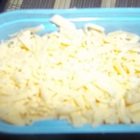 Krok 9 - Pizza z mięsem mielonym i pieczarkami foto