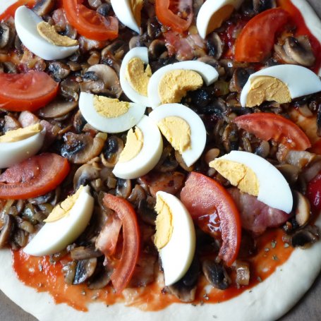 Krok 6 - Pizza z mozzarellą foto