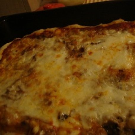 Krok 6 - Pizza z pieczarkami foto
