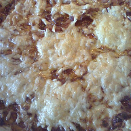 Krok 3 - Pizza z salami foto