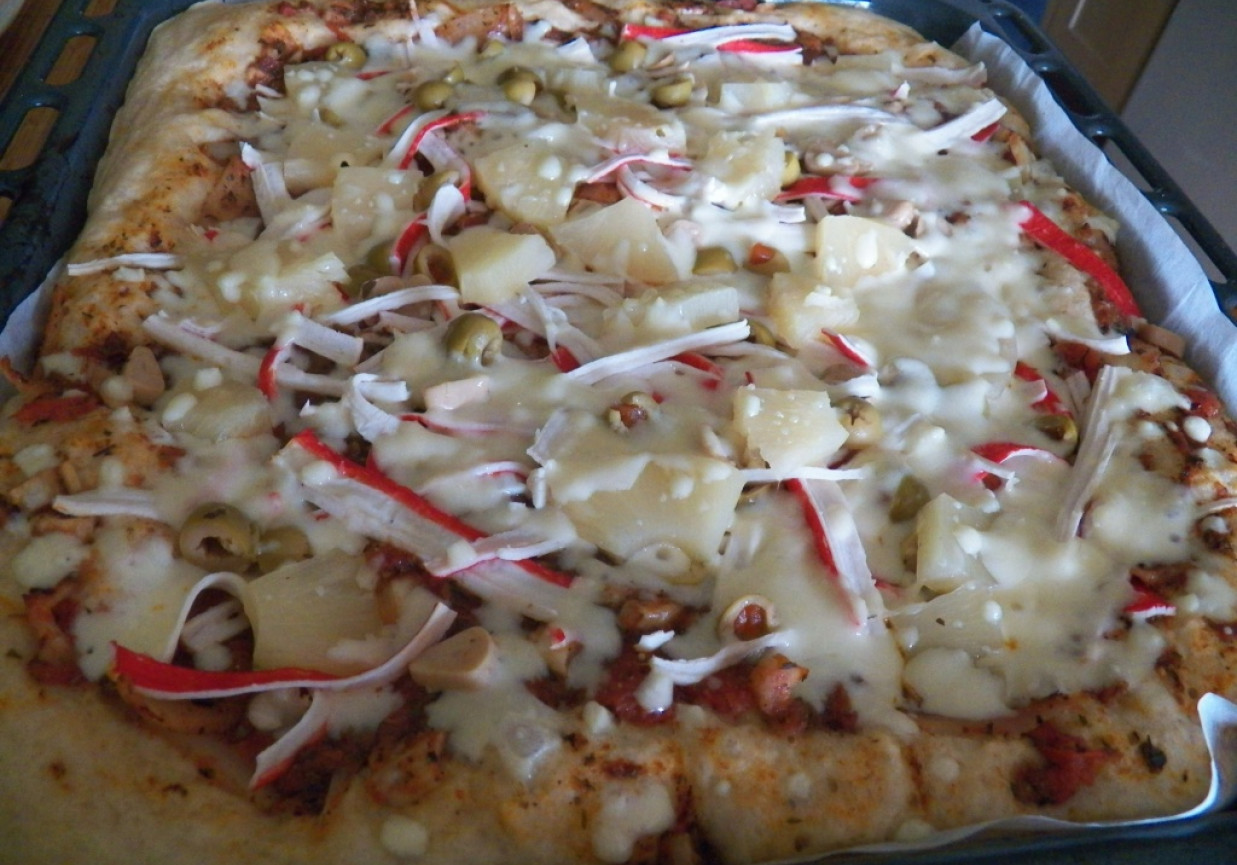 Pizza z surimi DoradcaSmaku.pl