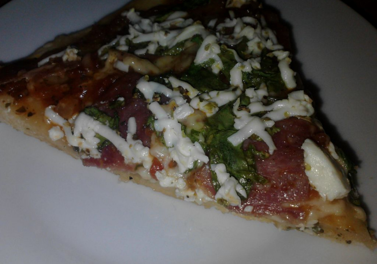 Pizza ze spinatą i fetą Zub3r'a foto