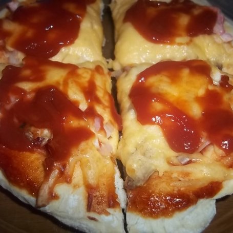 Krok 4 - Pizzerinki z kurczakiem foto