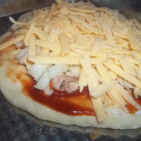 Krok 3 - Pizzerinki z kurczakiem foto