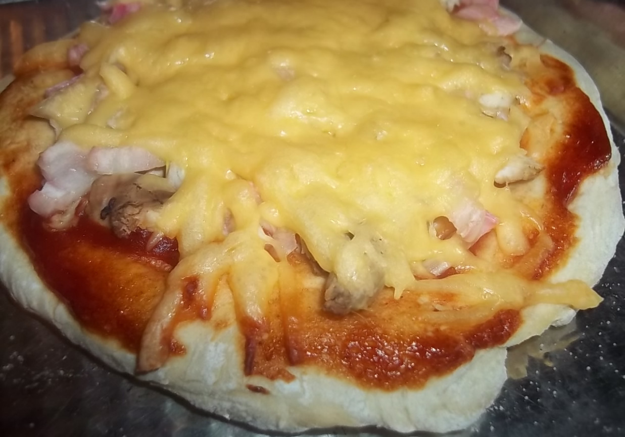 Pizzerinki z kurczakiem foto