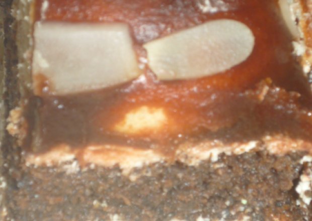 Fotografia przedstawiająca placek makowy