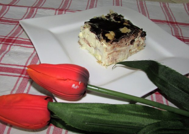 Fotografia przedstawiająca Placek na ciastach francuskich