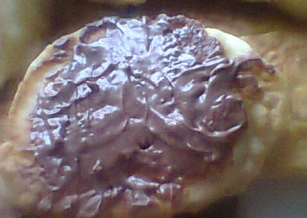 Fotografia przedstawiająca Placki mączne z kremem czekoladowo-orzechowym.