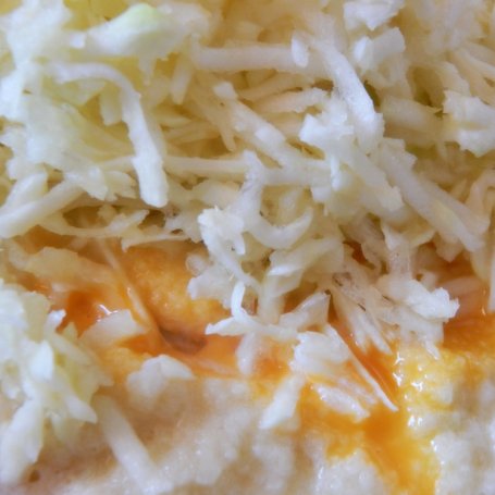 Krok 2 - Placki ziemniaczane z cukinią - na drożdżach foto