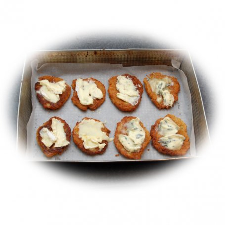 Krok 3 - Placki ziemniaczane z serem pleśniowym foto