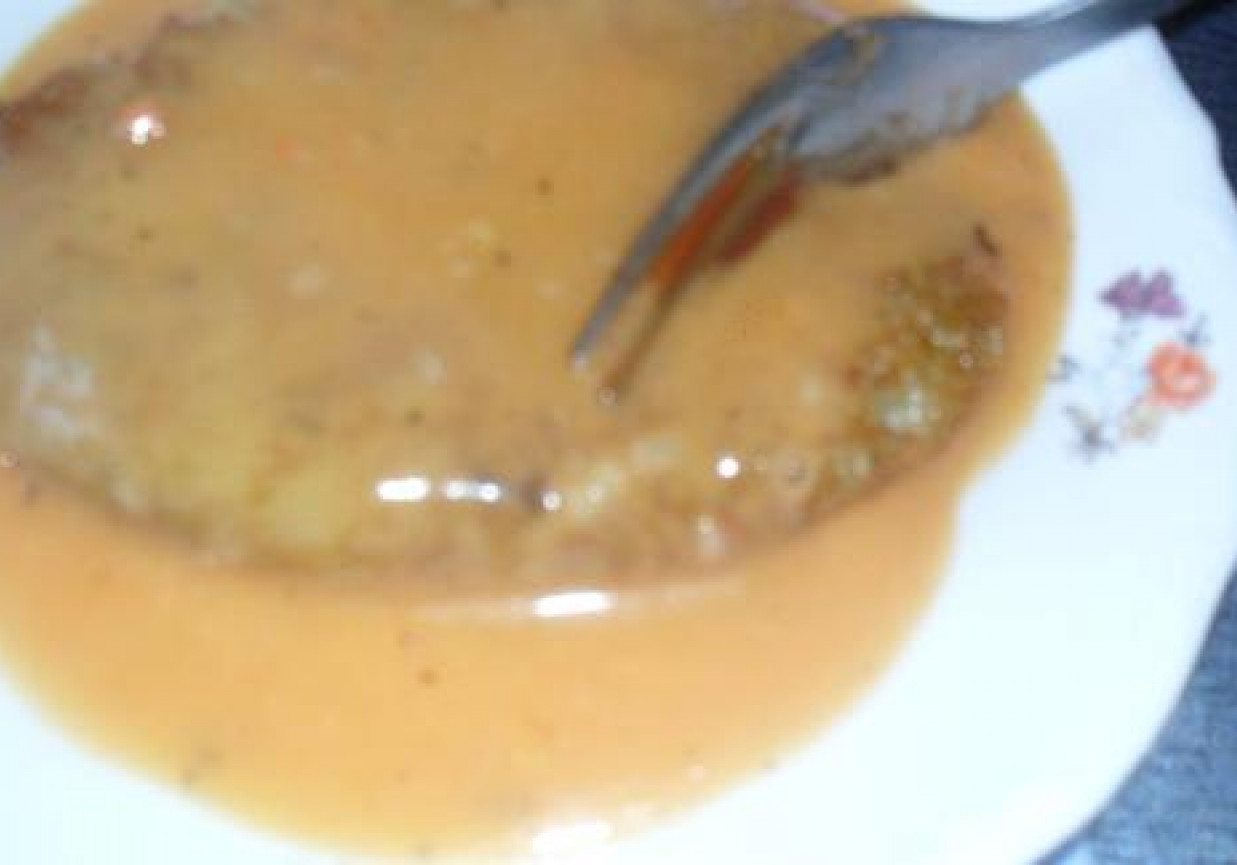 placki ziemniaczane z sosem paprykowym ;) foto