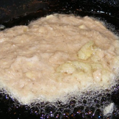 Krok 2 - placki ziemniaczane z sosem pieczarkowym foto