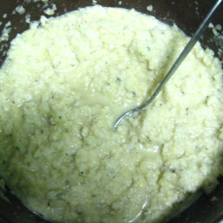 Krok 2 - Placki ziemniaczane ze szpinakiem i serem żółtym foto