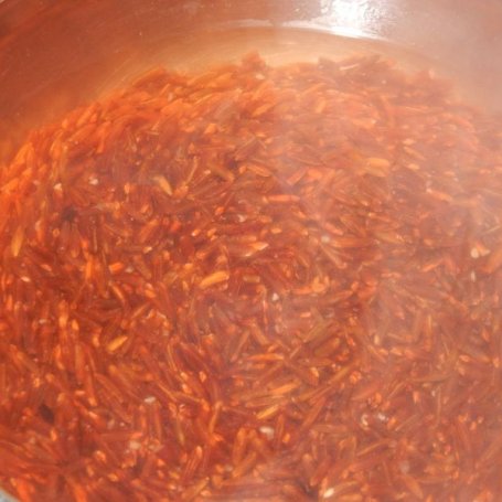Krok 1 - Placuszki z kalafiora i czerwonego ryżu foto