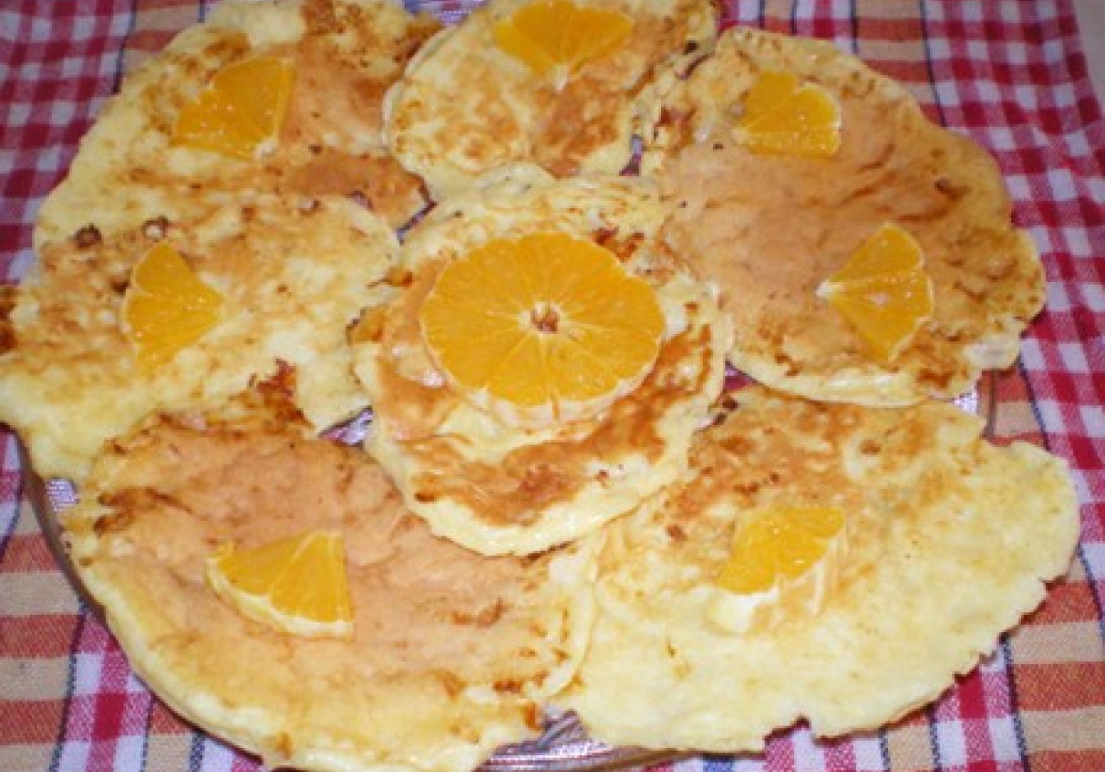 Placuszki z serka wiejskiego z pomarańczami foto
