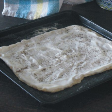 Krok 1 - Podpłomyk ze śmietaną foto