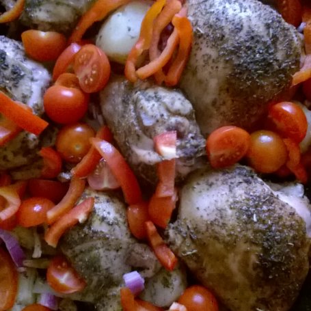 Krok 4 - Podudzia z kurczaka zapiekane z ziemniakami i warzywami foto
