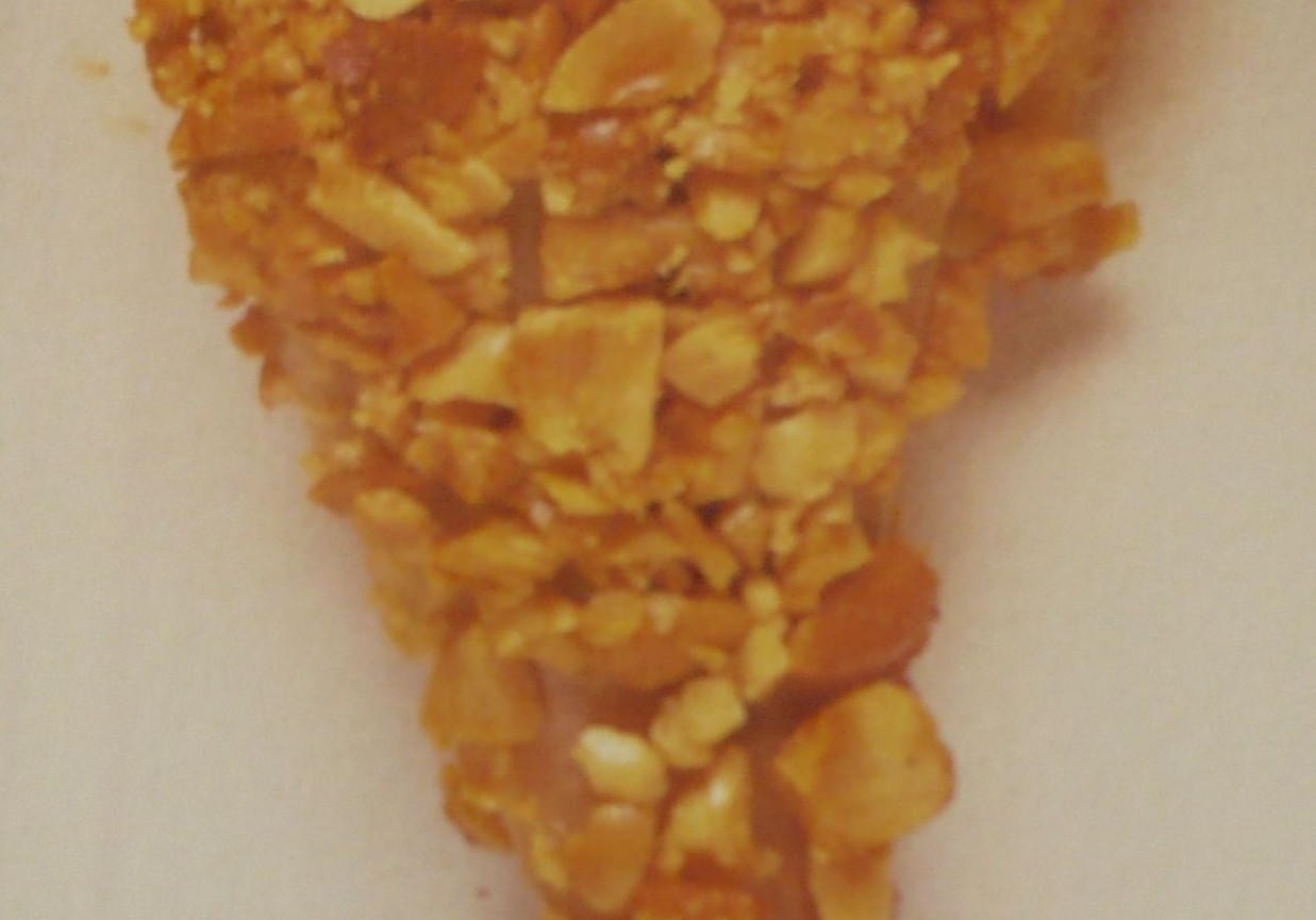 Podudzie z kurczaka w panierce z orzeszków arachidowych foto