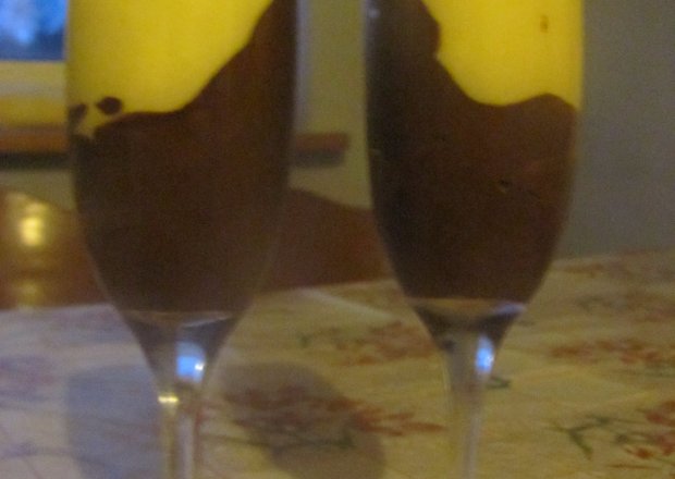 Fotografia przedstawiająca podwójnie czekoladowy mus