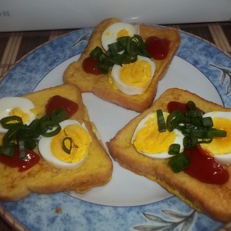 Krok 5 - Podwójnie jajeczne tosty foto