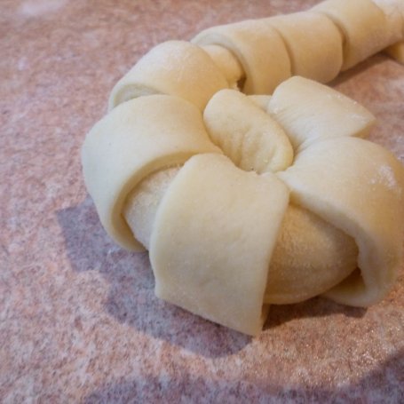 Krok 7 - Pogača - Bułeczki tureckie z serem feta foto
