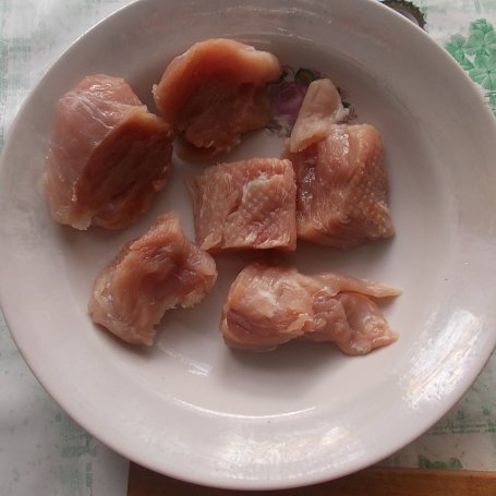 Krok 1 - Polędwica wieprzowa z pieczarkami duszona w sosie śmietanowym foto
