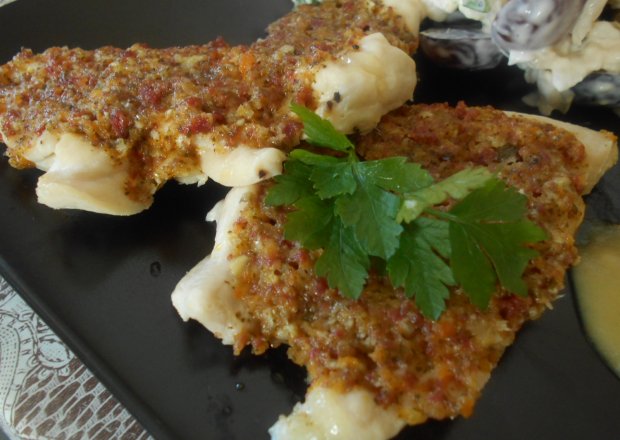 Fotografia przedstawiająca Polędwiczki z mozzarellą i salami