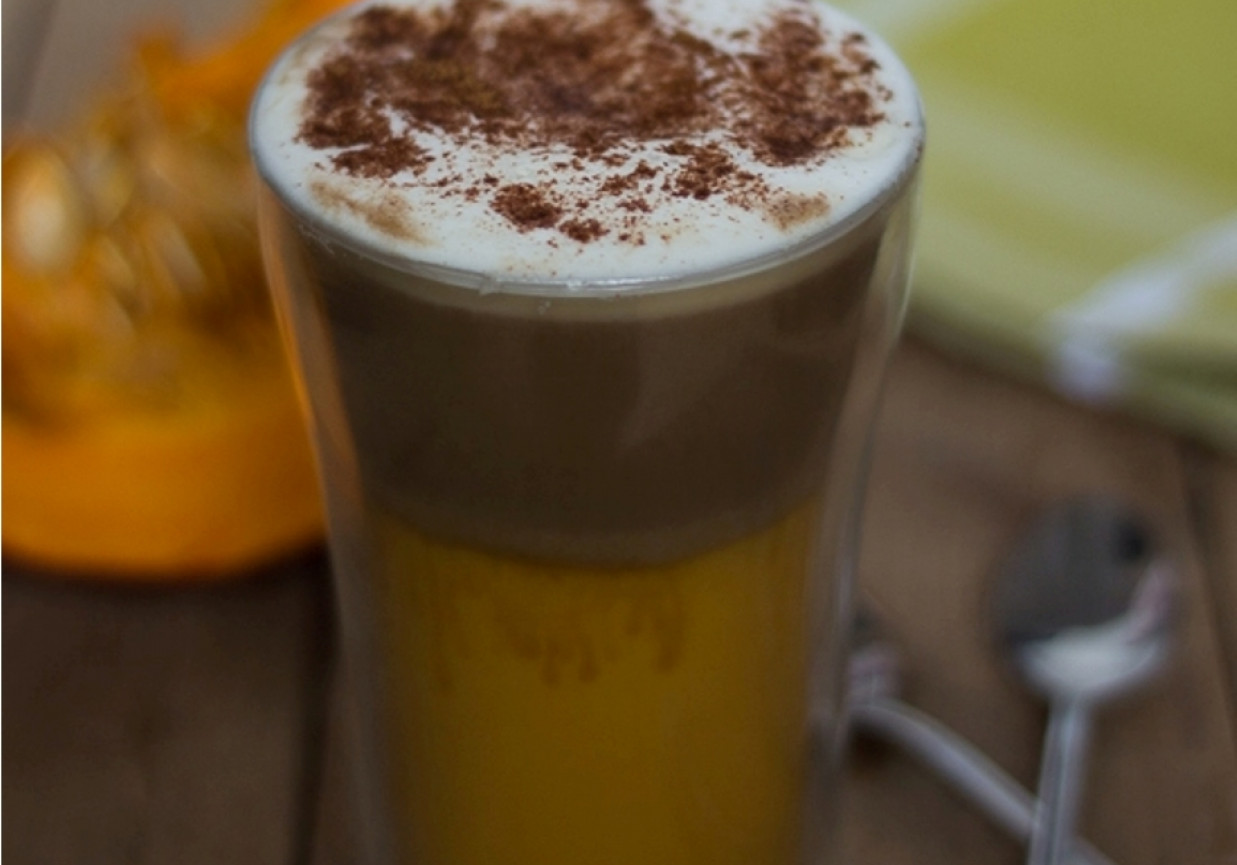 Pomarańczowa latte foto