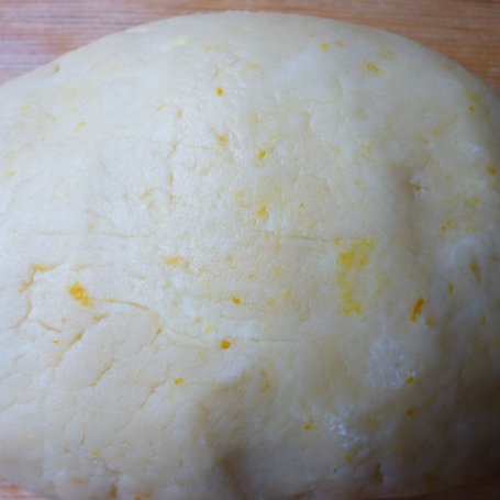 Krok 3 - Pomarańczowe ciasteczka z morelami foto