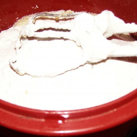 Krok 2 - pomarańczowe ciasto z kremem śmietanowym... foto