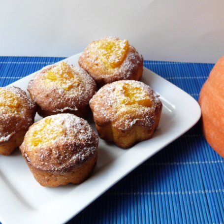 Krok 5 - Pomarańczowe muffiny z dynią hokkaido foto